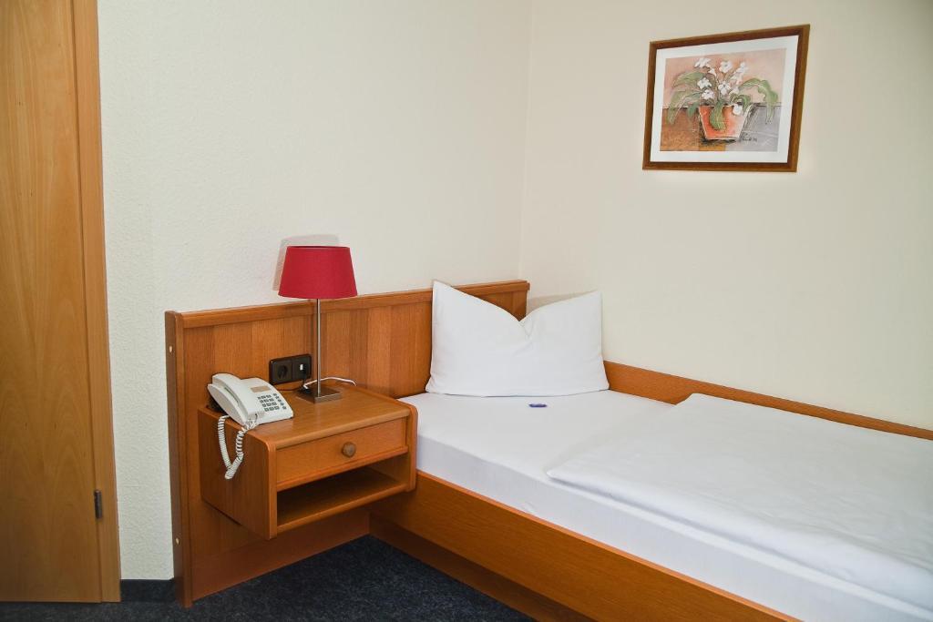 Hotel Saechsisches Haus Berggiesshübel Værelse billede